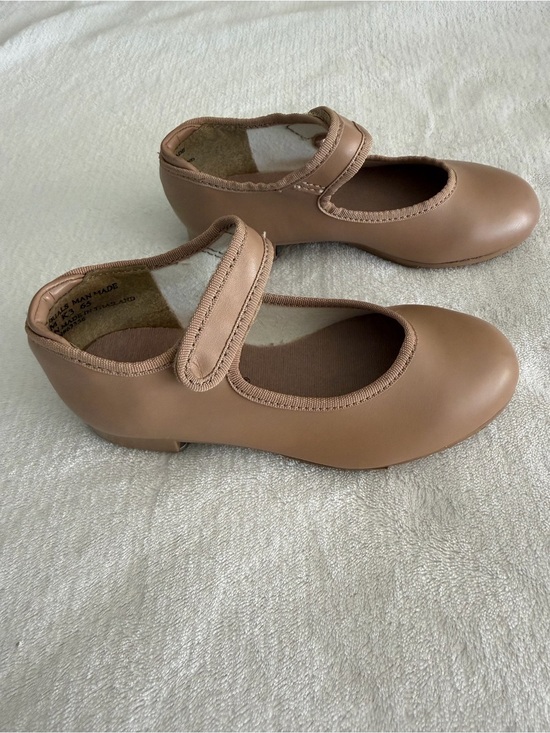 Theatricals Other - Classic Girls Mary Jane Dress Shoes in Light Brown with Hook-and-Loop Strap